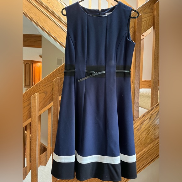Calvin Klein Navi formal dress size 6 - Picture 1 of 3